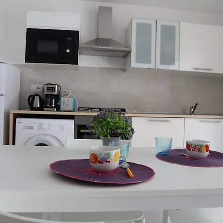 Perla Bianca, Con Wifi E Air Con 칼라고노네