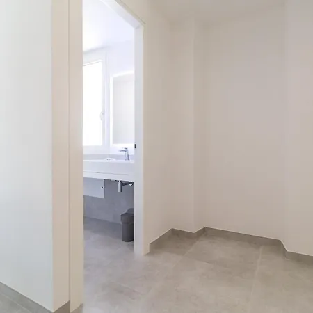 Perla Bianca, Con Wifi E Air Con Apartman