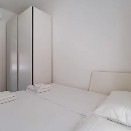 Perla Bianca, Con Wifi E Air Con 아파트