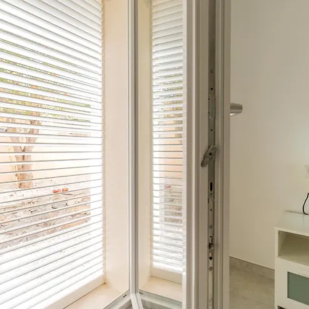 Perla Bianca, Con Wifi E Air Con Apartman